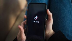 220706084127-15-tiktok-app-stock-780x439-1