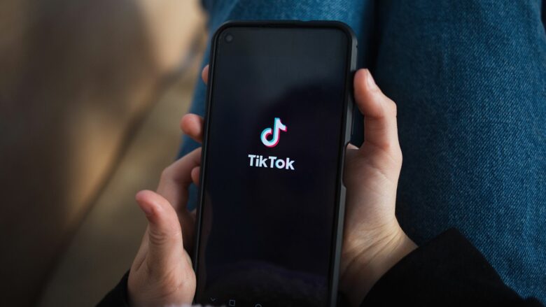 220706084127-15-tiktok-app-stock-780x439-1