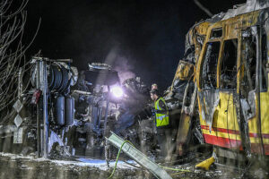 Unfall mit Tanklaster und Stadtbahn