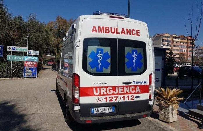 ambulance-123-698x450-1
