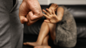 rritje-e-dhunes-ne-familje-me-pak-aksidente-gjate-ores-policore_5ecf4e9ad9b46