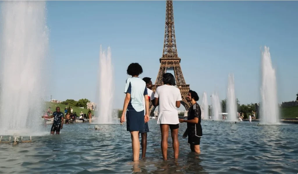 parisi-ne-te-nxehte-2