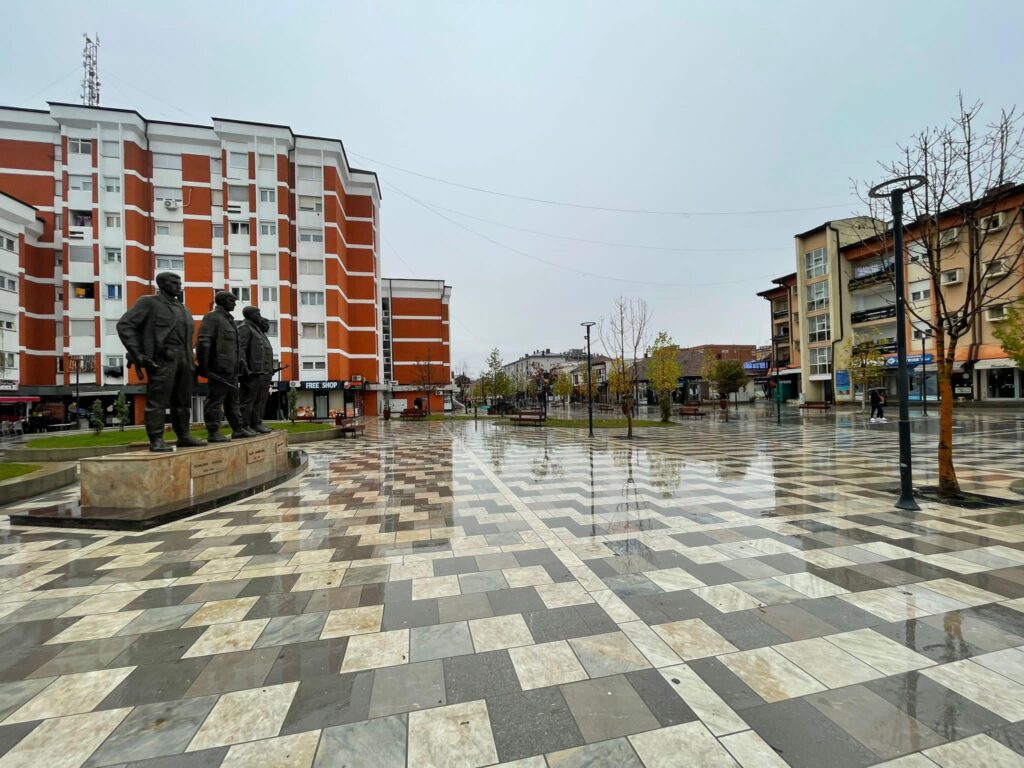 podujevaa