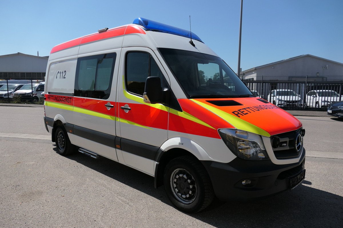 MERCEDES-BENZ Sprinter 316 CDI Klima Rettungswagen