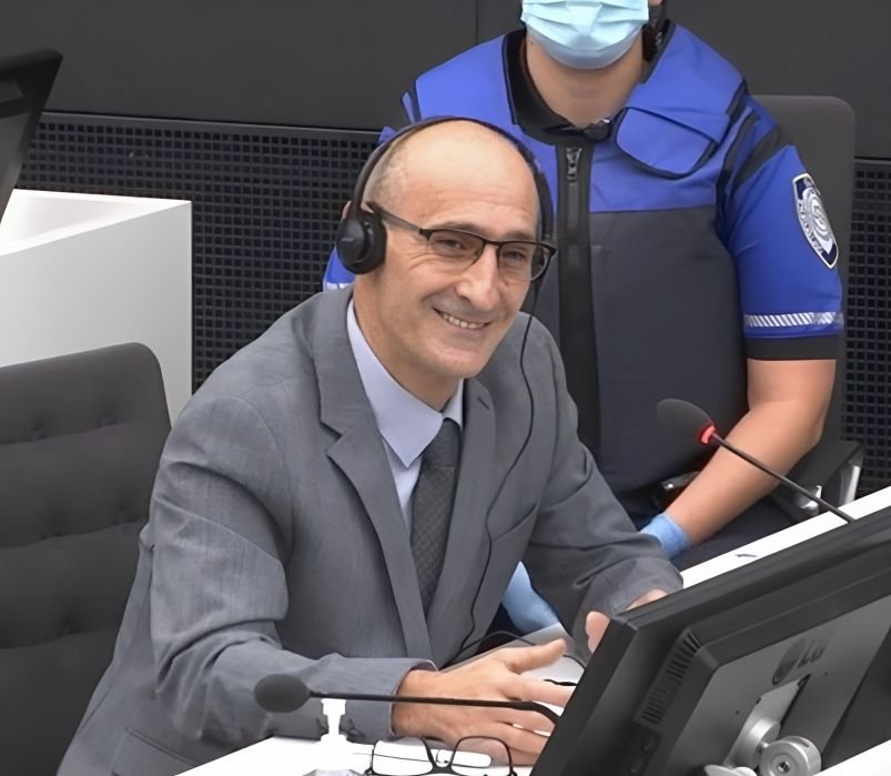 Salih_Mustafa_during_the_Court