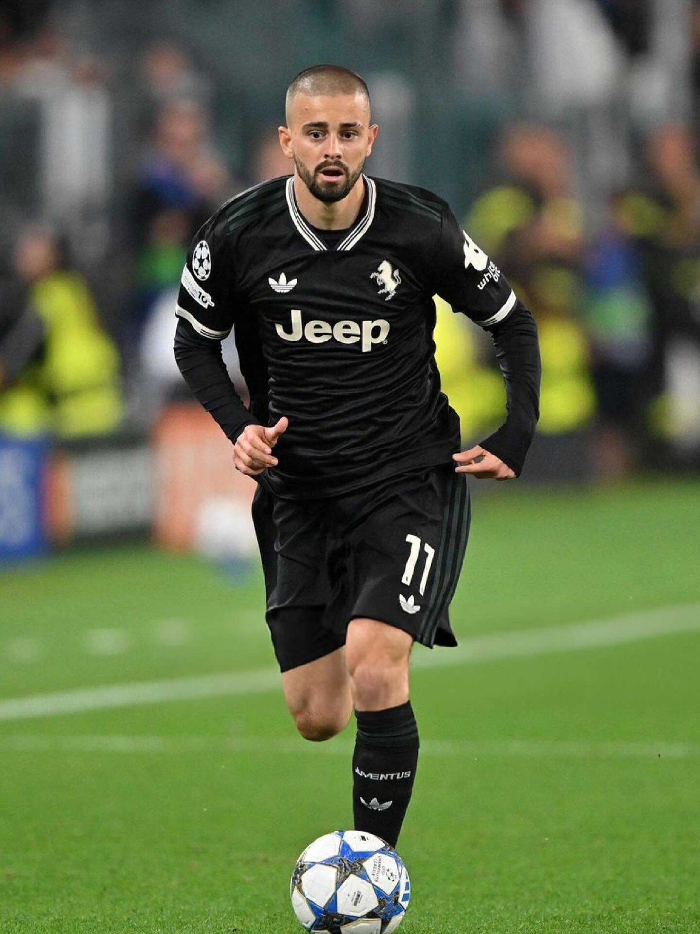 edon zhegrova juventus futboll