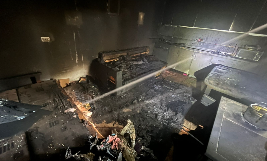 -900-0-1760876018xcuuo-253