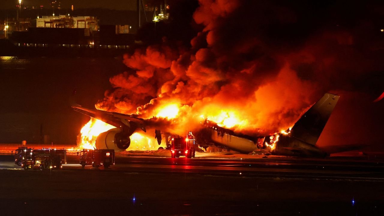 airoplani rrezohet naten