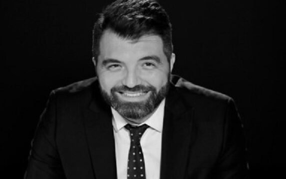 1611155811161-573x360