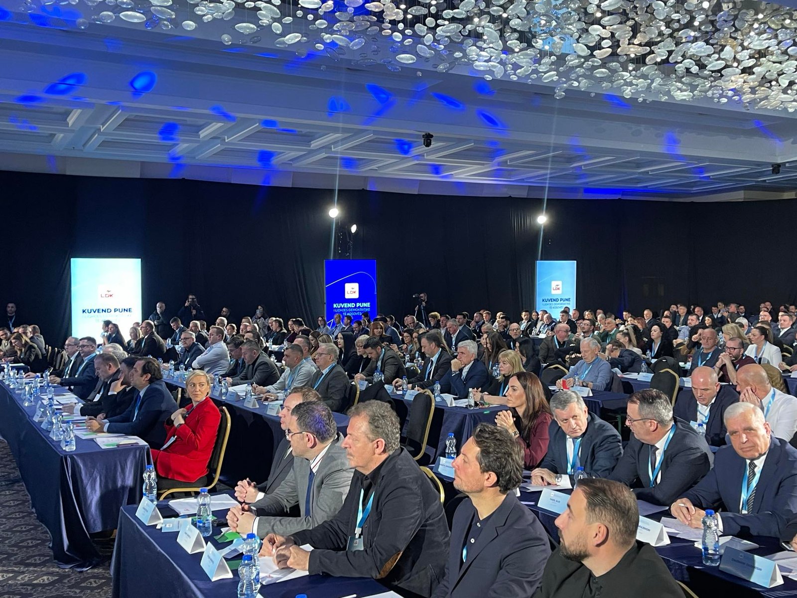 620123074_902935525457257_6989140222284695540_n